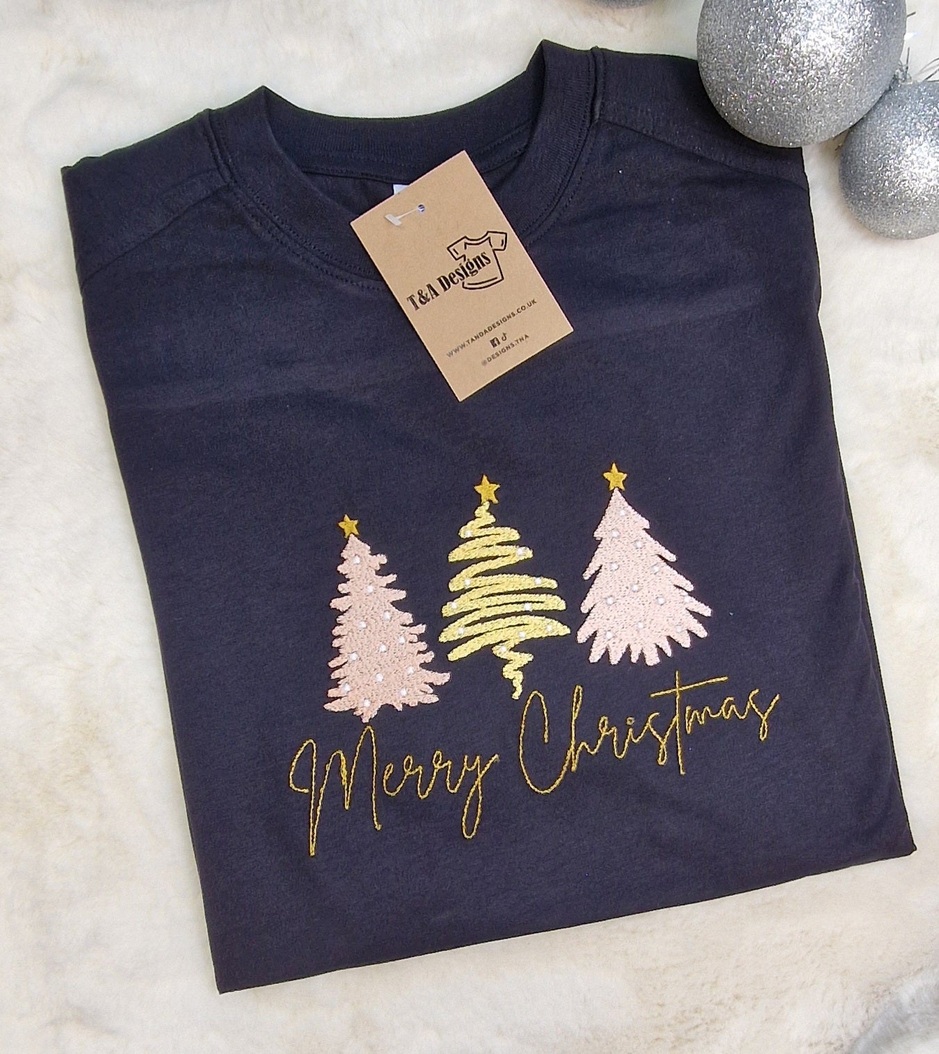 Merry Christmas Embroidered T-shirt